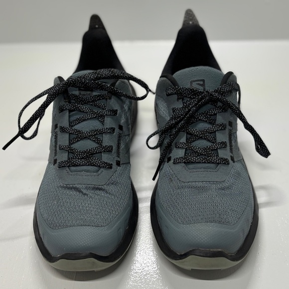 Salomon Outpulse size 7 - Picture 1 of 7